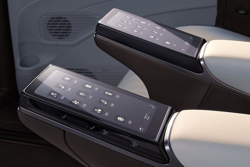 เช่ารถตู้ไฟฟ้า กรุงเทพ พื้นที่โดยสารกว้างขวาง